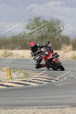 media/Oct-02-2025-Racers Edge (Thu) [[2c91cb6ab3]]/2-A Group/Session 3-Turn 7 (1130am)/